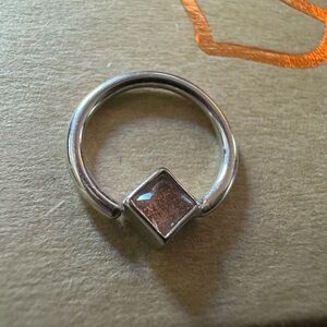 14 K white gold, princess bezel ring with genuine Oregon Sunstone  from BVLA